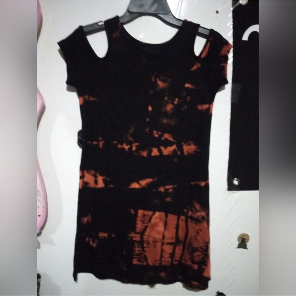 Forever 21 Tie Dyed Cold Shoulder Mini Dress Size Medium